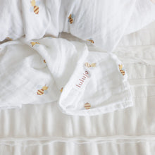 Load image into Gallery viewer, Swaddle Blanket Muslin Cotton - Bees