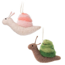 Load image into Gallery viewer, Snail Ornament - Assorted