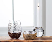 Load image into Gallery viewer, Snowflakes Stemless Wine Glass