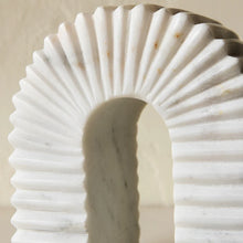 Load image into Gallery viewer, Arch Marble Bookend