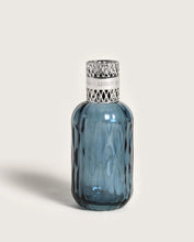 Load image into Gallery viewer, Blue Quintessence Catalytic Lamp