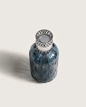 Load image into Gallery viewer, Blue Quintessence Catalytic Lamp