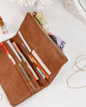 Load image into Gallery viewer, Delta Wallet - Honey