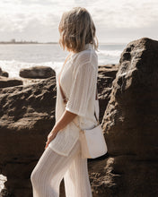 Load image into Gallery viewer, Parker Logo Crossbody Bag - Vanilla