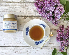 Load image into Gallery viewer, Vanilla Creamed Honey