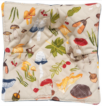 Load image into Gallery viewer, Field Mushrooms Bowl Cozy