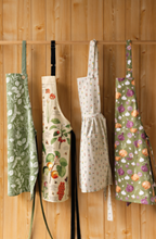 Load image into Gallery viewer, Bee Varieties Apron