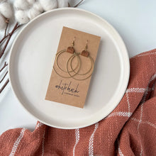 Load image into Gallery viewer, Distressed Brown Leather & Brass Circles Earrings