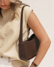 Load image into Gallery viewer, Ivy Shoulder Bag - Chocolate