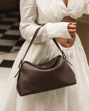 Load image into Gallery viewer, Nicole Handbag - Chocolate