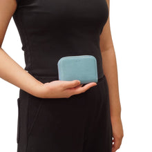 Load image into Gallery viewer, Iva Card Case - Light Khaki