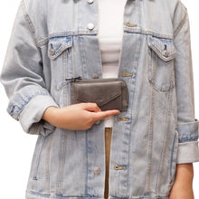 Load image into Gallery viewer, Evelyn Wallet - Black