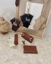Load image into Gallery viewer, Ziggy Saddle Accessory Bundle- Chocolate