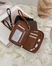 Load image into Gallery viewer, Eden Saddle Wallet- Cognac