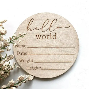 Script Hello World Wooden Baby Anncounment Disc