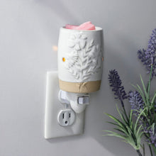 Load image into Gallery viewer, Garden Blooms Pluggable Fragrance Warmer
