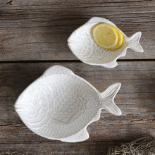 Load image into Gallery viewer, Fish True Ocean Stoneware Serving Bowl - Assorted
