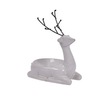 Load image into Gallery viewer, Classic Reindeer Dish
