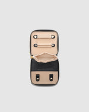 Load image into Gallery viewer, Juniper Jewelry Case - Black
