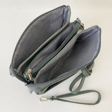 Load image into Gallery viewer, Black &amp; White Check Skyla Bag
