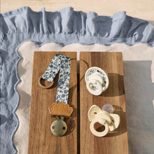 Load image into Gallery viewer, Binky Bow - Oat White
