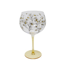 Load image into Gallery viewer, Daisies Stemmed Wine Glass
