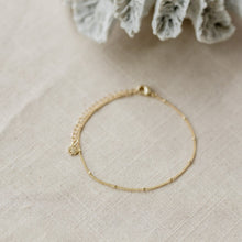 Load image into Gallery viewer, Charli Chain Anklet - Gold
