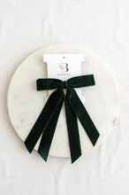 Load image into Gallery viewer, Emeral Green Windsor Flats Velvet Bow
