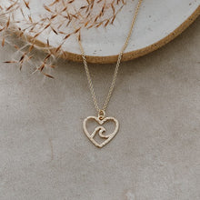 Load image into Gallery viewer, Beach Lovers Necklace - Gold
