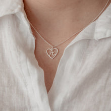 Load image into Gallery viewer, Beach Lovers Necklace - Gold
