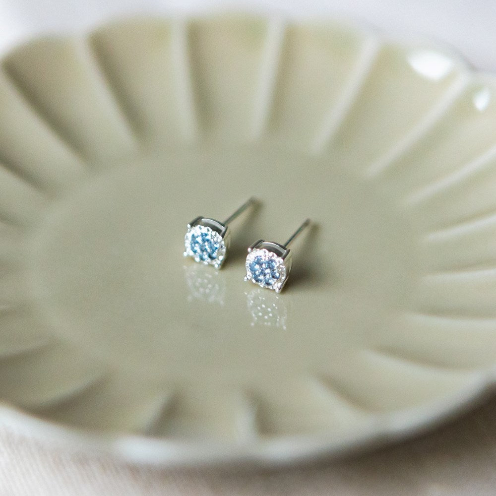 Bedazzle Studs - Silver/Sky Blue
