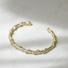 Load image into Gallery viewer, Bramble Cuff- Gold
