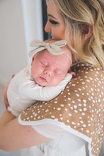 Load image into Gallery viewer, Autumn Burp Cloth
