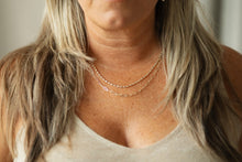 Load image into Gallery viewer, Double Take Necklace- Gold
