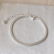 Load image into Gallery viewer, Elio Bracelet - Silver
