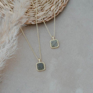 Florence Square Necklace - Gold/Labradorite
