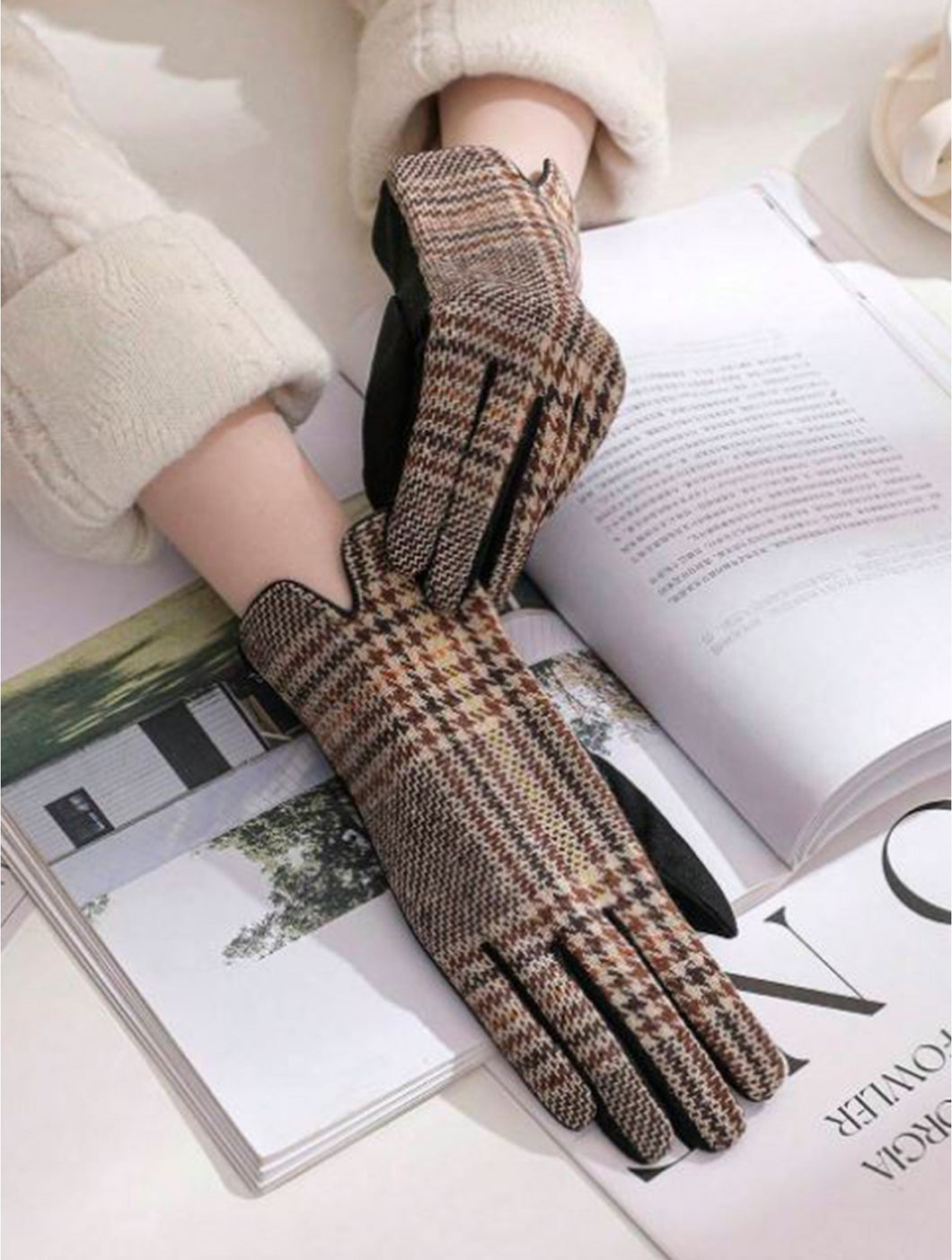 Brown Plaid Touch Screen Gloves