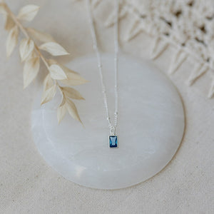 Sky Blue Glim Necklace - Silver