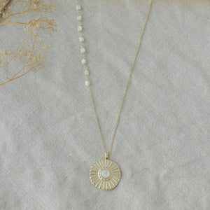 Godiva Necklace -Gold/Mother of Pearl