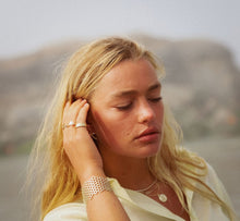 Load image into Gallery viewer, Hive Cuff - Gold
