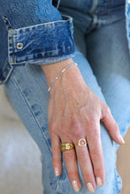 Load image into Gallery viewer, Mira Bracelet- Gold/Labradorite/Pearl
