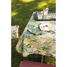 Load image into Gallery viewer, Bees &amp; Blooms Napkins - Set of 4
