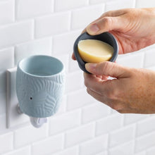 Load image into Gallery viewer, Wheat &amp; Ivory Flip Dish Pluggable Fragrance Warmer
