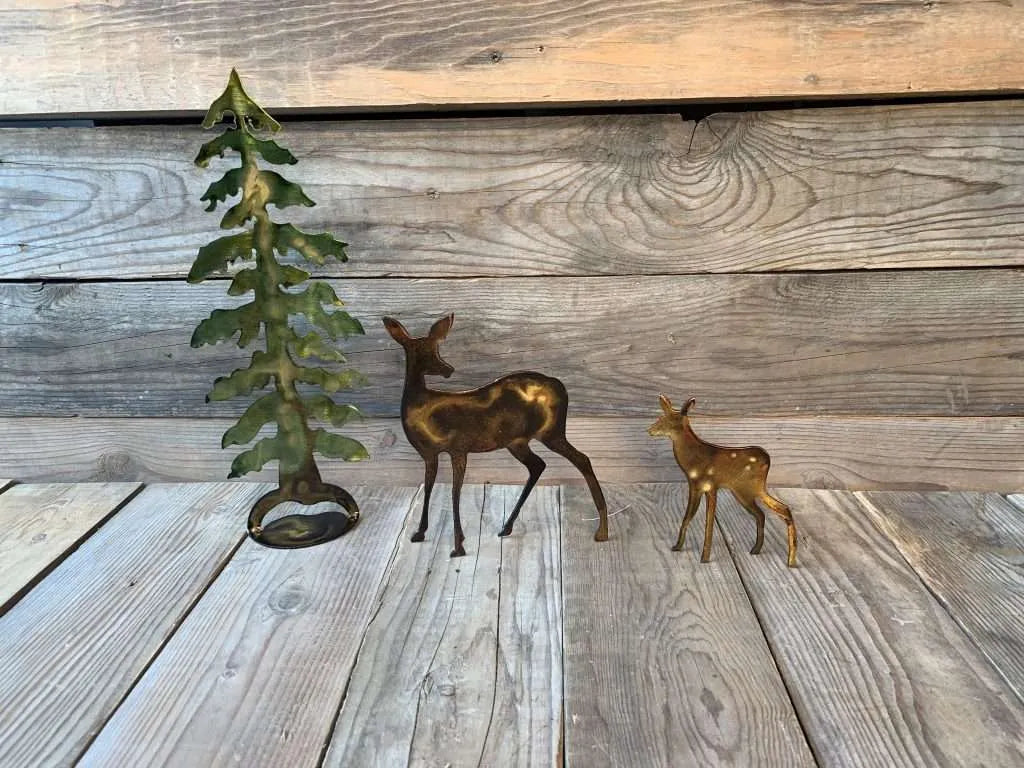 3-piece Painted Metal Deer Family With Tree