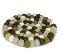 Load image into Gallery viewer, Green Felt Ball Trivet
