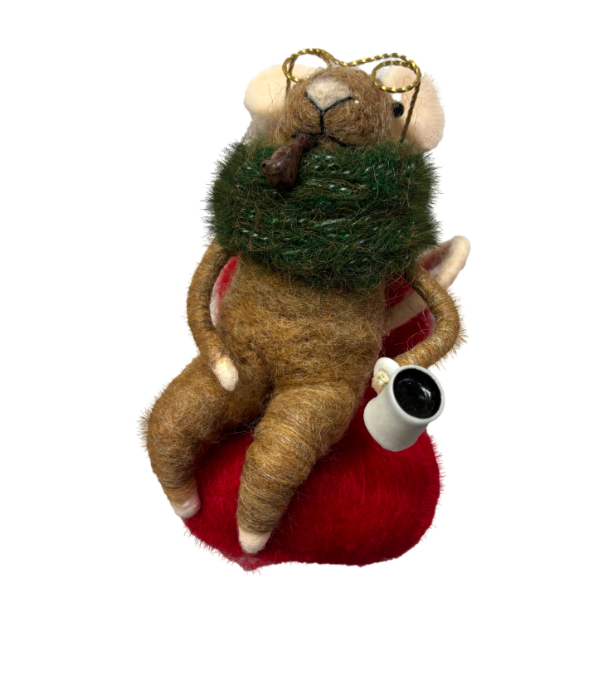 Grandpa Mouse on Sofa Ornament - 4