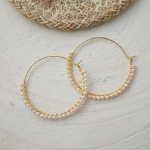 Load image into Gallery viewer, Lumi Hoops - Gold/White Pearl
