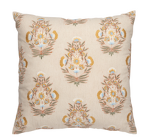 Load image into Gallery viewer, Tansy Pillow 20 x 20 inch
