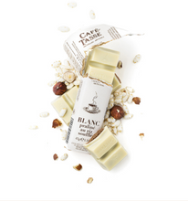 Load image into Gallery viewer, White chocolate bar with praline and puffed rice
