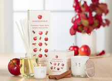 Load image into Gallery viewer, Cinnamon Apple Spice Reed Diffuser

